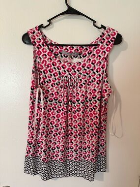 Sleeveless Pink Geometric Print Blouse